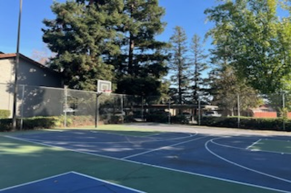 This image is the visual representation of Amenities 6 in Sunflorin Village Apartments.